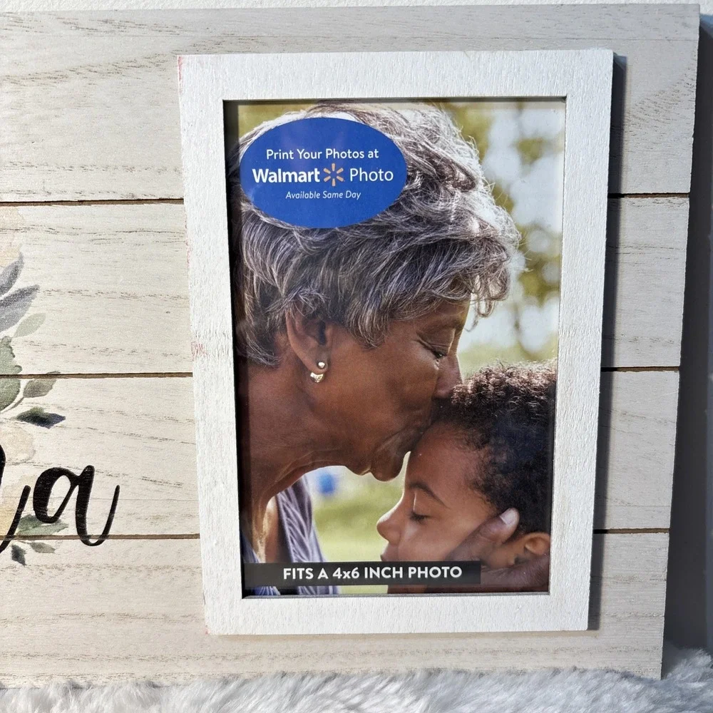 Wood World's Best Nana Picture Photo Frame, Grandmother 4x6